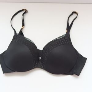 Incredible by Victoria's Secret Black Perfect Shape Bra 32 B